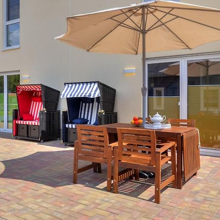 Haus Strandkoerv Mit Fass-Sauna Loddin Zewnętrze zdjęcie