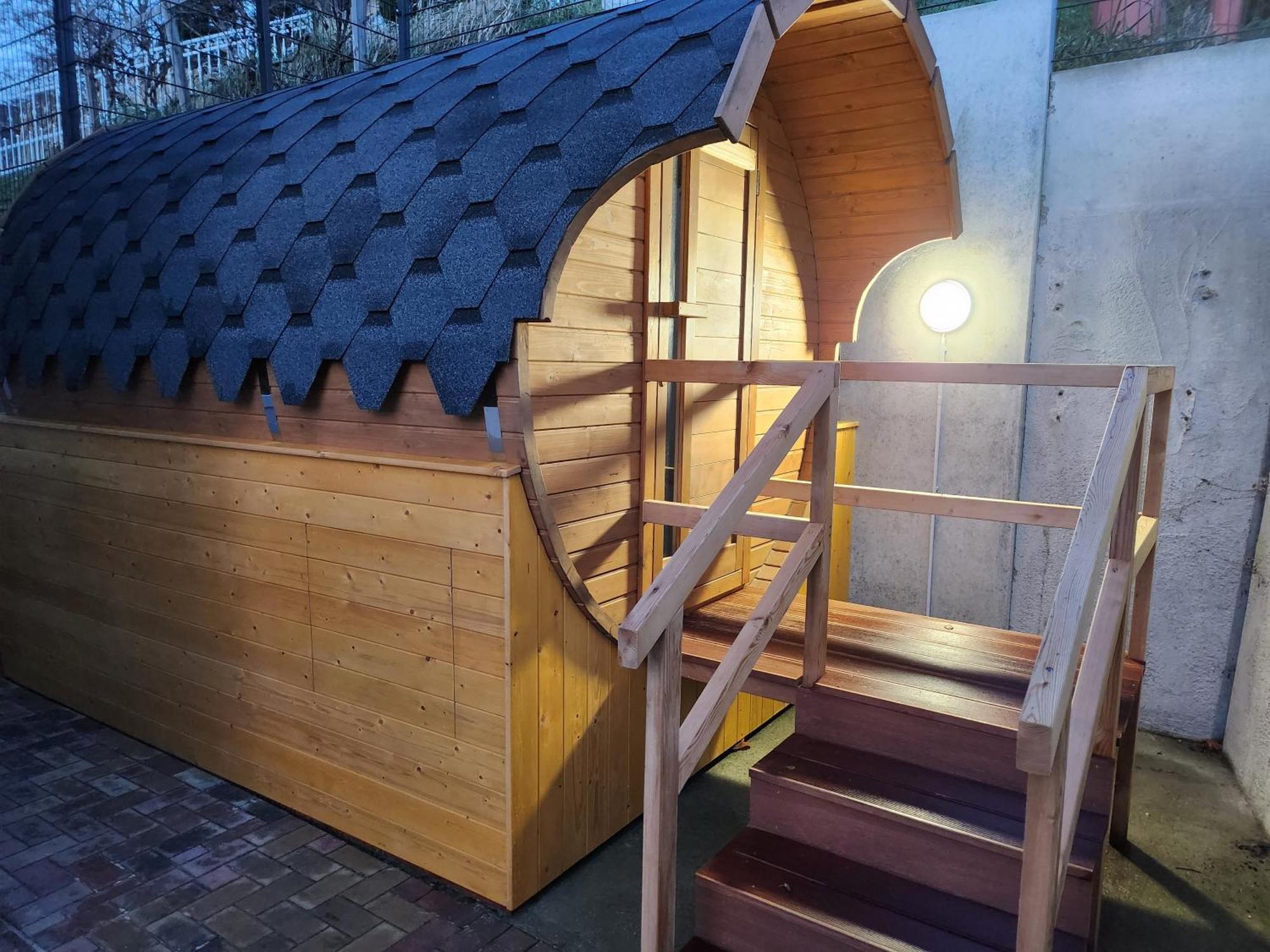 Haus Strandkoerv Mit Fass-Sauna Loddin Zewnętrze zdjęcie