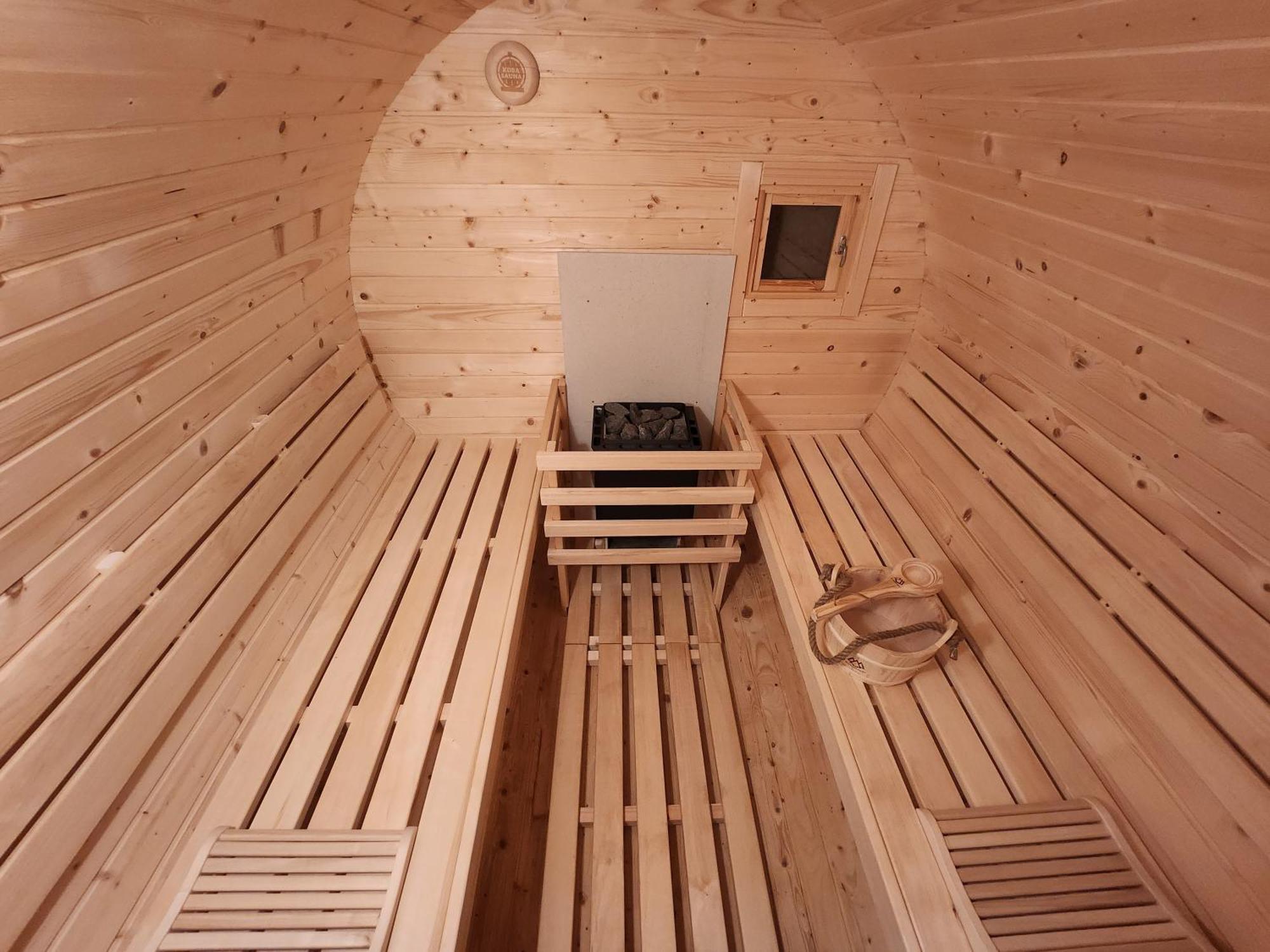 Haus Strandkoerv Mit Fass-Sauna Loddin Zewnętrze zdjęcie
