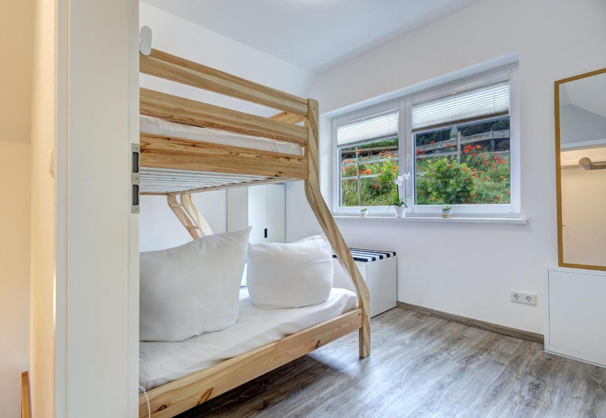 Haus Strandkoerv Mit Fass-Sauna Loddin Zewnętrze zdjęcie